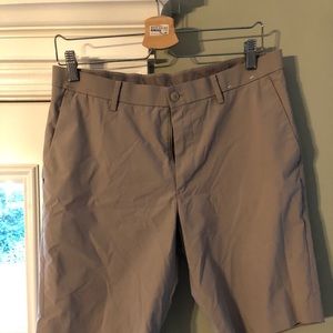 UNIQLO Shorts Size 30